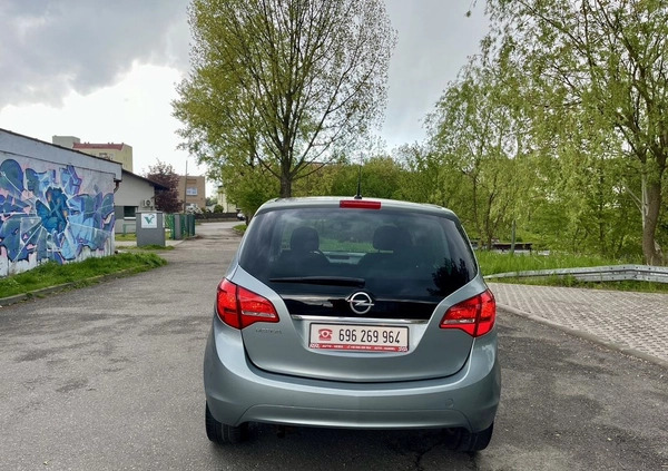 Opel Meriva cena 21900 przebieg: 148499, rok produkcji 2011 z Barczewo małe 466